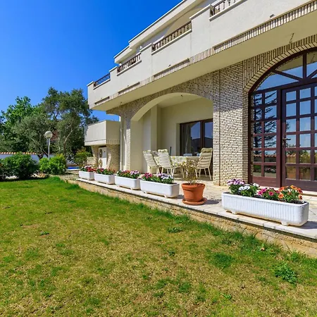 Pool House Tea Krk Island - Happy Appartamento